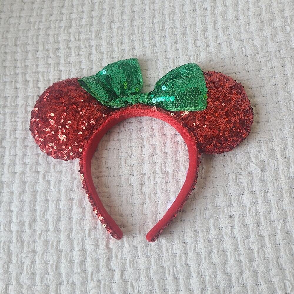 Disney Parks Christmas red sequin Minnie Mouse Ears One Size Fits Most